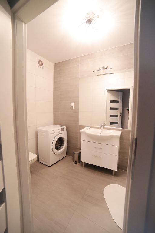 Apartament Paris Kolobrzeg Exterior photo